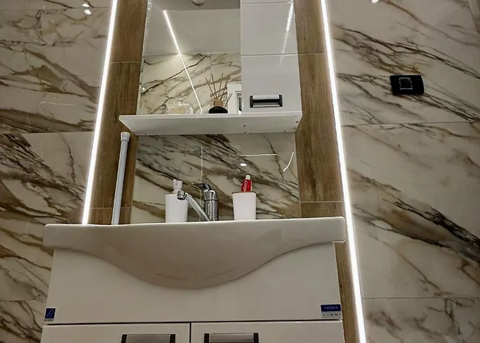 Апартаменты Andrijana Баина-Башта